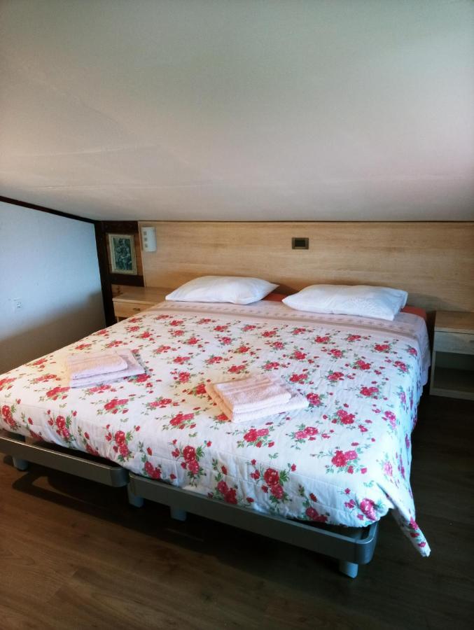 Apartments Pomjan Pogled Na Gore Ngoại thất bức ảnh